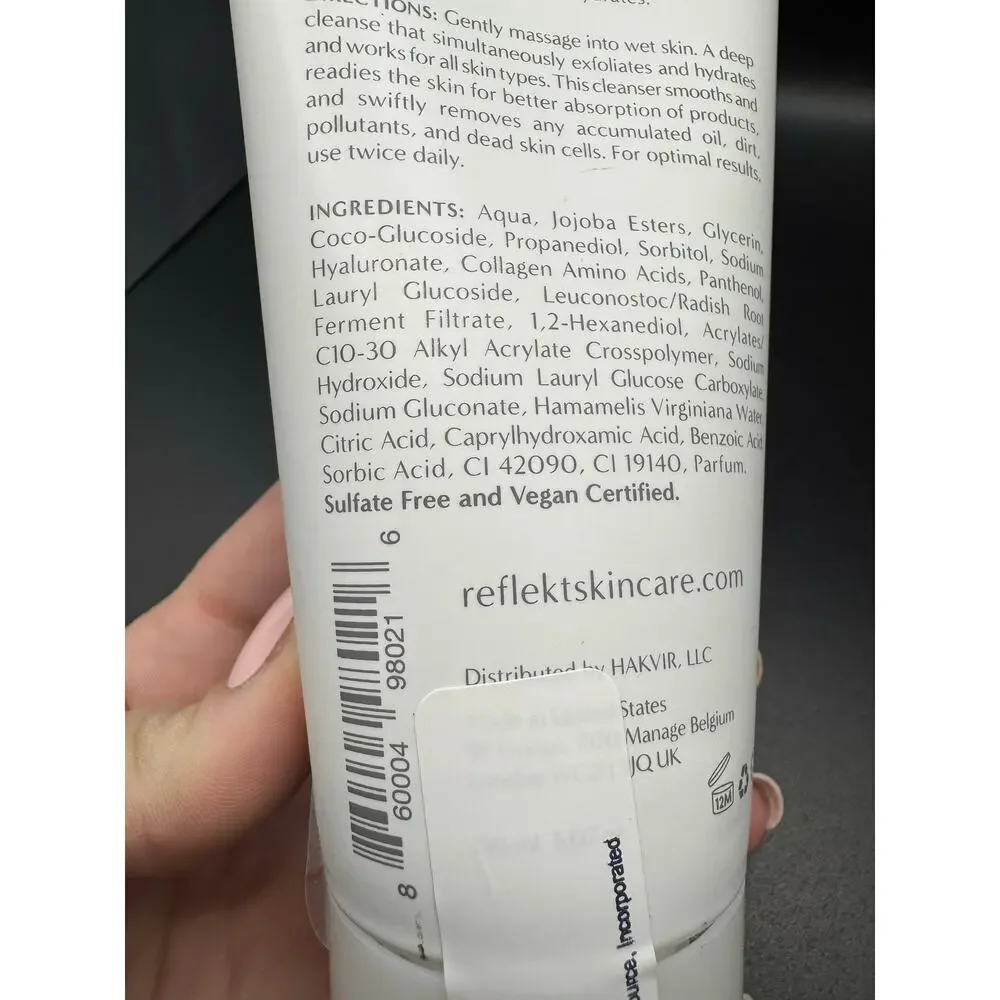 NWT Reflekt Exfoliating Face Wash